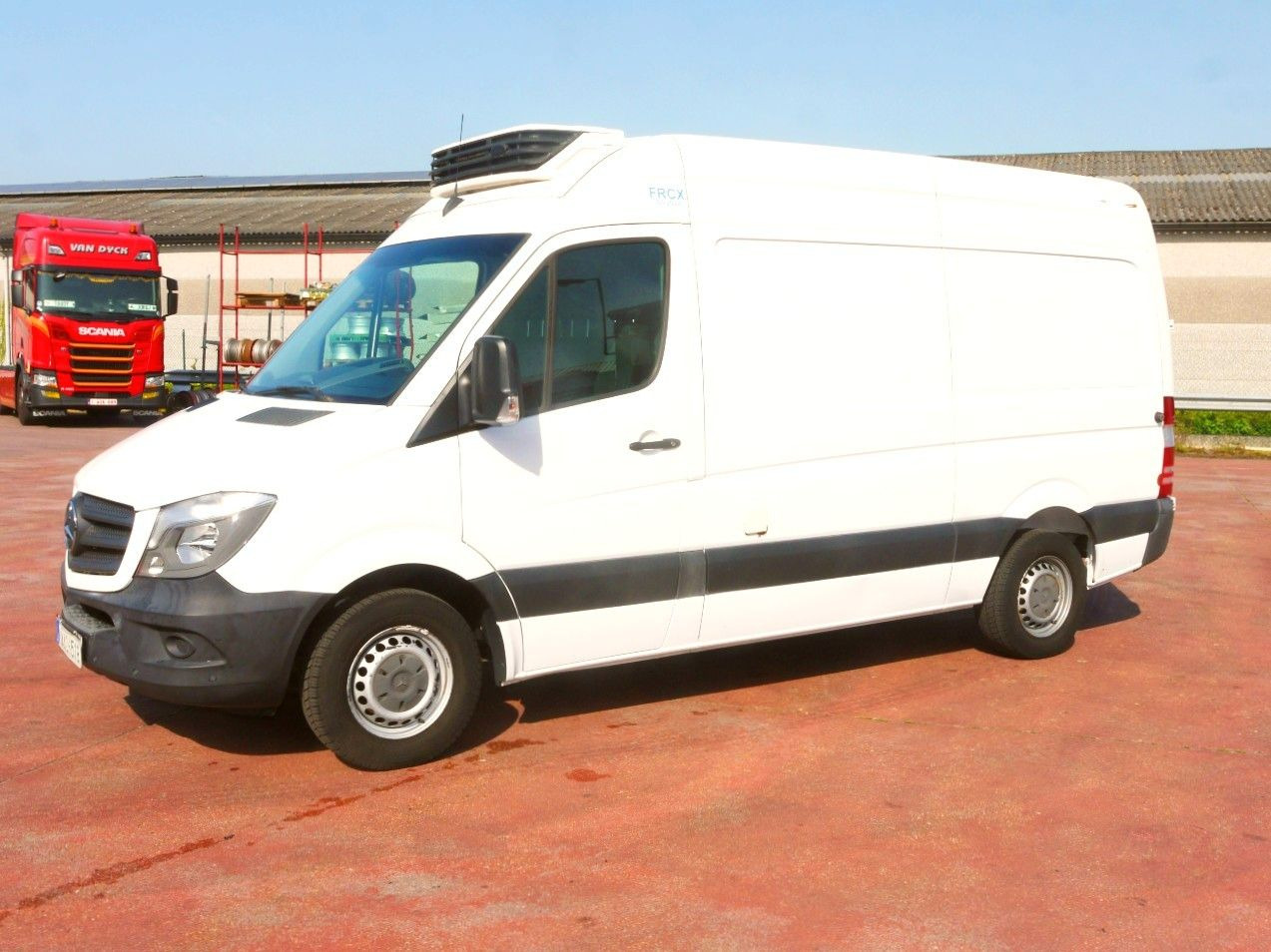 Mercedes-Benz 313 SPRINTER KUHLKASTENWAGEN CARRIER XARIOS -20C - Chladící dodávka: obrázek 4 Mercedes-Benz 313 SPRINTER KUHLKASTENWAGEN CARRIER XARIOS -20C - Chladící dodávka: obrázek 4