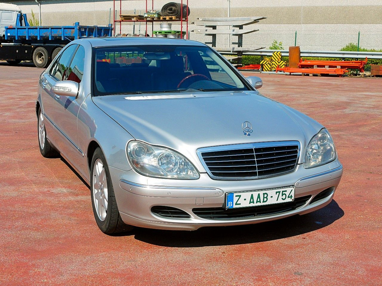 Mercedes-Benz COMAND Bi-XENON SCHIEBEDACH SOFTCLOSE ... - Sedan: obrázek 1 Mercedes-Benz COMAND Bi-XENON SCHIEBEDACH SOFTCLOSE ... - Sedan: obrázek 1