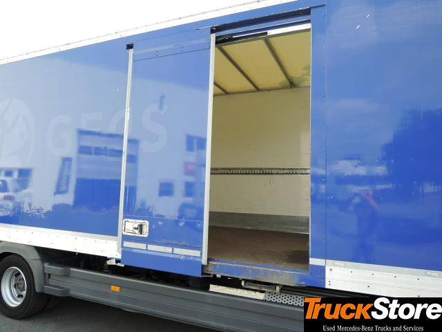 Skříňový nákladní auto Mercedes-Benz Atego 1218 L: obrázek 10