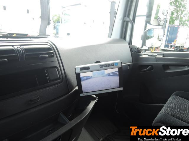 Mercedes-Benz Atego 916 L - Skříňový nákladní auto: obrázek 2 Mercedes-Benz Atego 916 L - Skříňový nákladní auto: obrázek 2