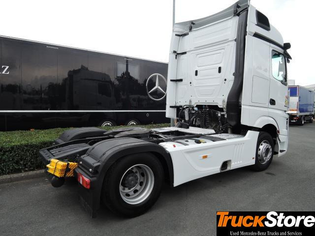 Mercedes-Benz Actros 1845 LS - Tahač: obrázek 4 Mercedes-Benz Actros 1845 LS - Tahač: obrázek 4