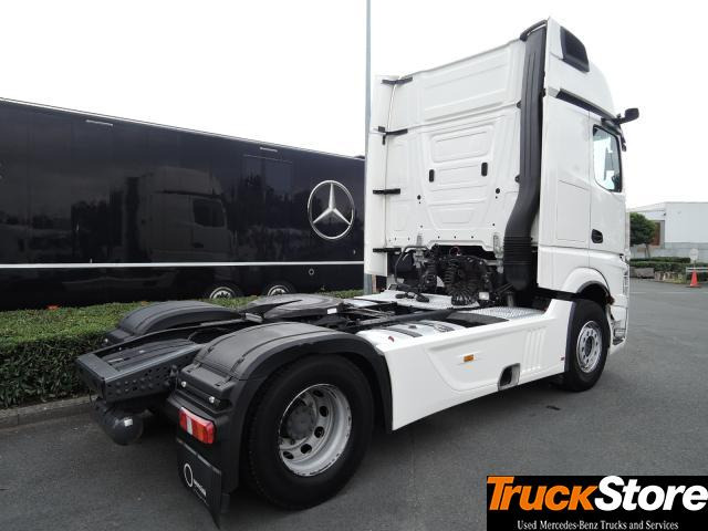 Mercedes-Benz Actros 1845 LS - Tahač: obrázek 5 Mercedes-Benz Actros 1845 LS - Tahač: obrázek 5