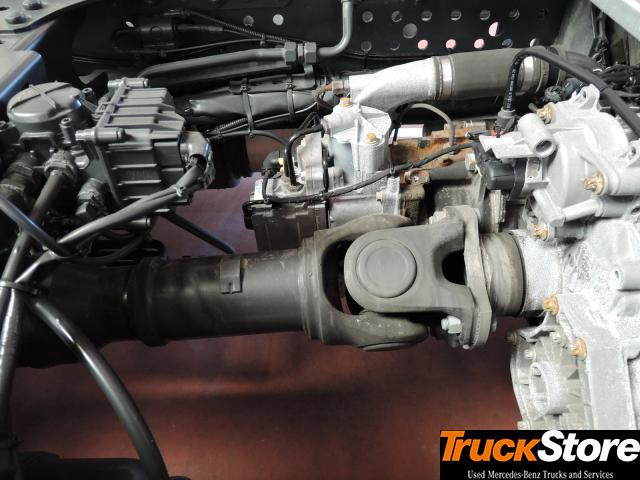 Mercedes-Benz Actros 1845 LS nRL - Tahač: obrázek 2 Mercedes-Benz Actros 1845 LS nRL - Tahač: obrázek 2