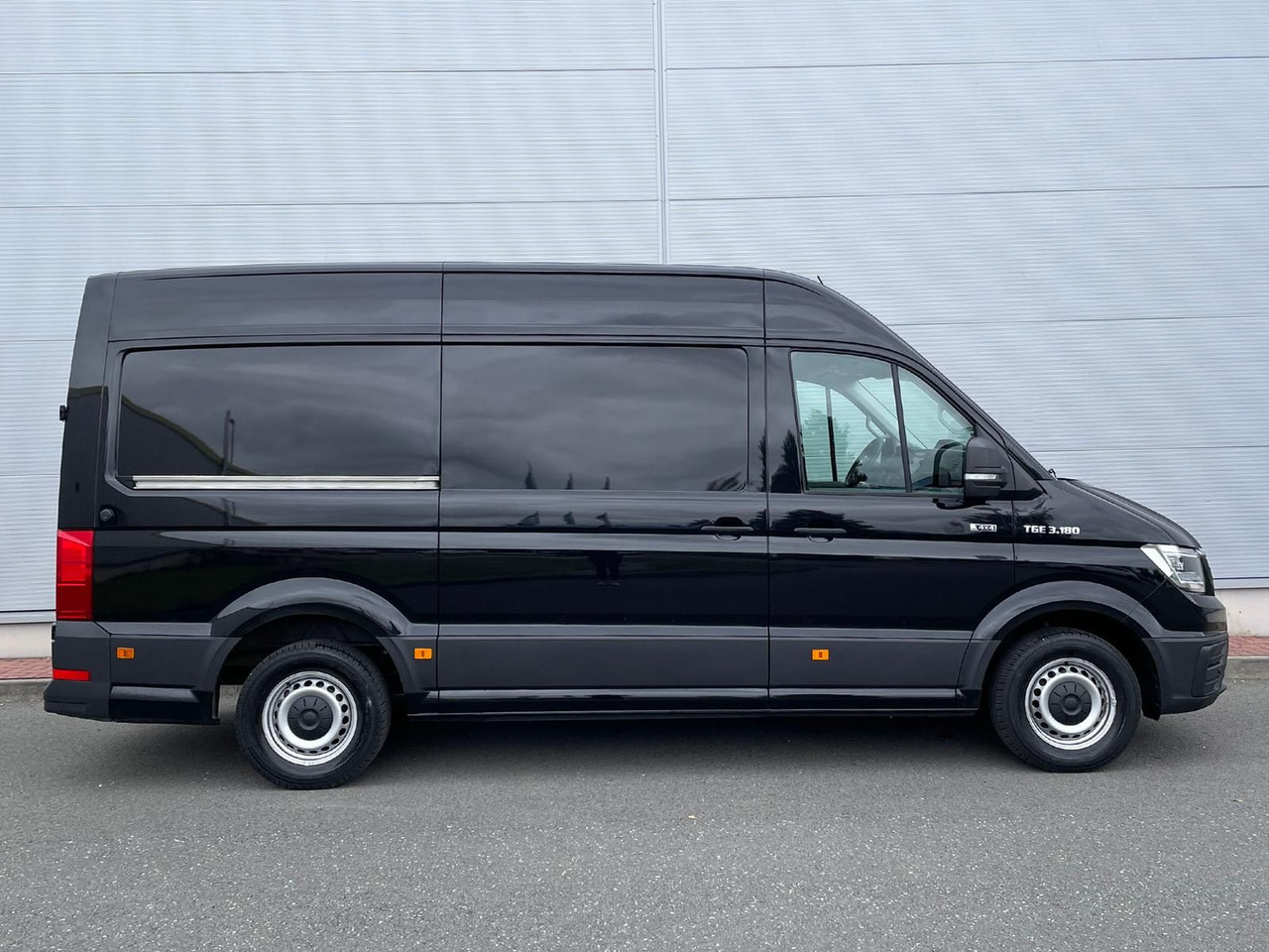 MAN TGE 3.180 L3H3 Kasten 4x4 AUTOM DIFF AHK ACC NAV - Dodávka: obrázek 5 MAN TGE 3.180 L3H3 Kasten 4x4 AUTOM DIFF AHK ACC NAV - Dodávka: obrázek 5