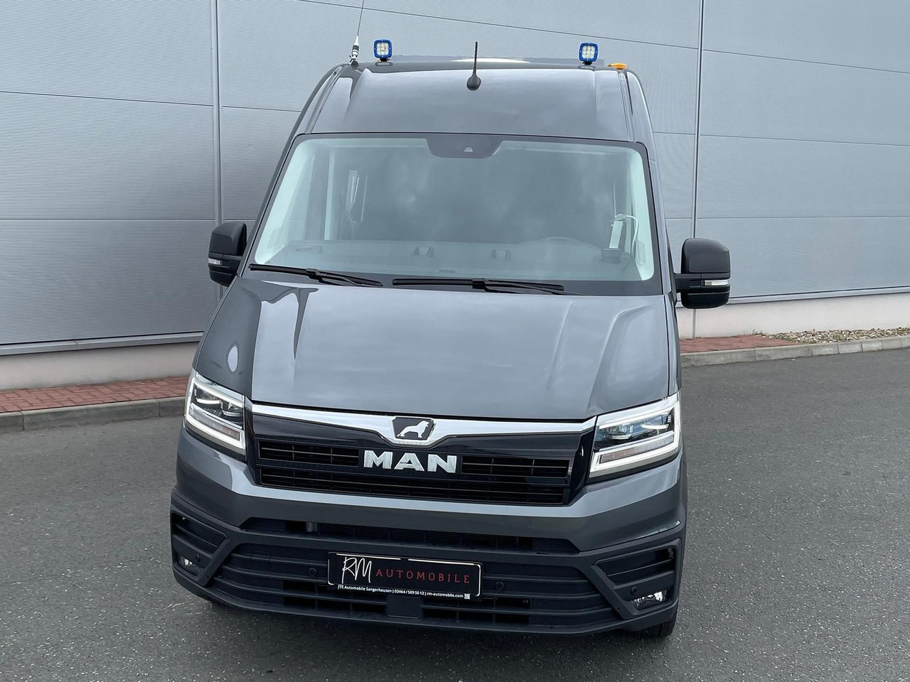 MAN TGE 3.180 BF 3 BEGLEITFAHRZEUG L3H3 NAVI LED - Osobní auto: obrázek 4 MAN TGE 3.180 BF 3 BEGLEITFAHRZEUG L3H3 NAVI LED - Osobní auto: obrázek 4