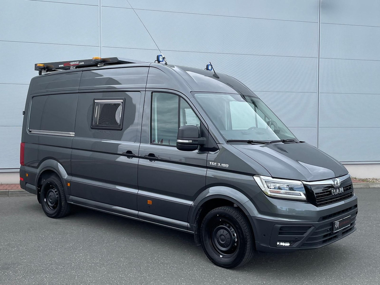 MAN TGE 3.180 BF 3 BEGLEITFAHRZEUG L3H3 NAVI LED - Osobní auto: obrázek 2 MAN TGE 3.180 BF 3 BEGLEITFAHRZEUG L3H3 NAVI LED - Osobní auto: obrázek 2