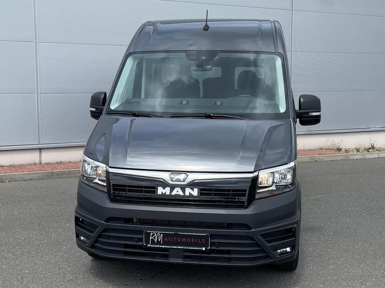 MAN TGE 3.180 Kombi L3H2 4x4 TEMPOMAT KAMERA 8-SITZE - Osobní auto: obrázek 4 MAN TGE 3.180 Kombi L3H2 4x4 TEMPOMAT KAMERA 8-SITZE - Osobní auto: obrázek 4