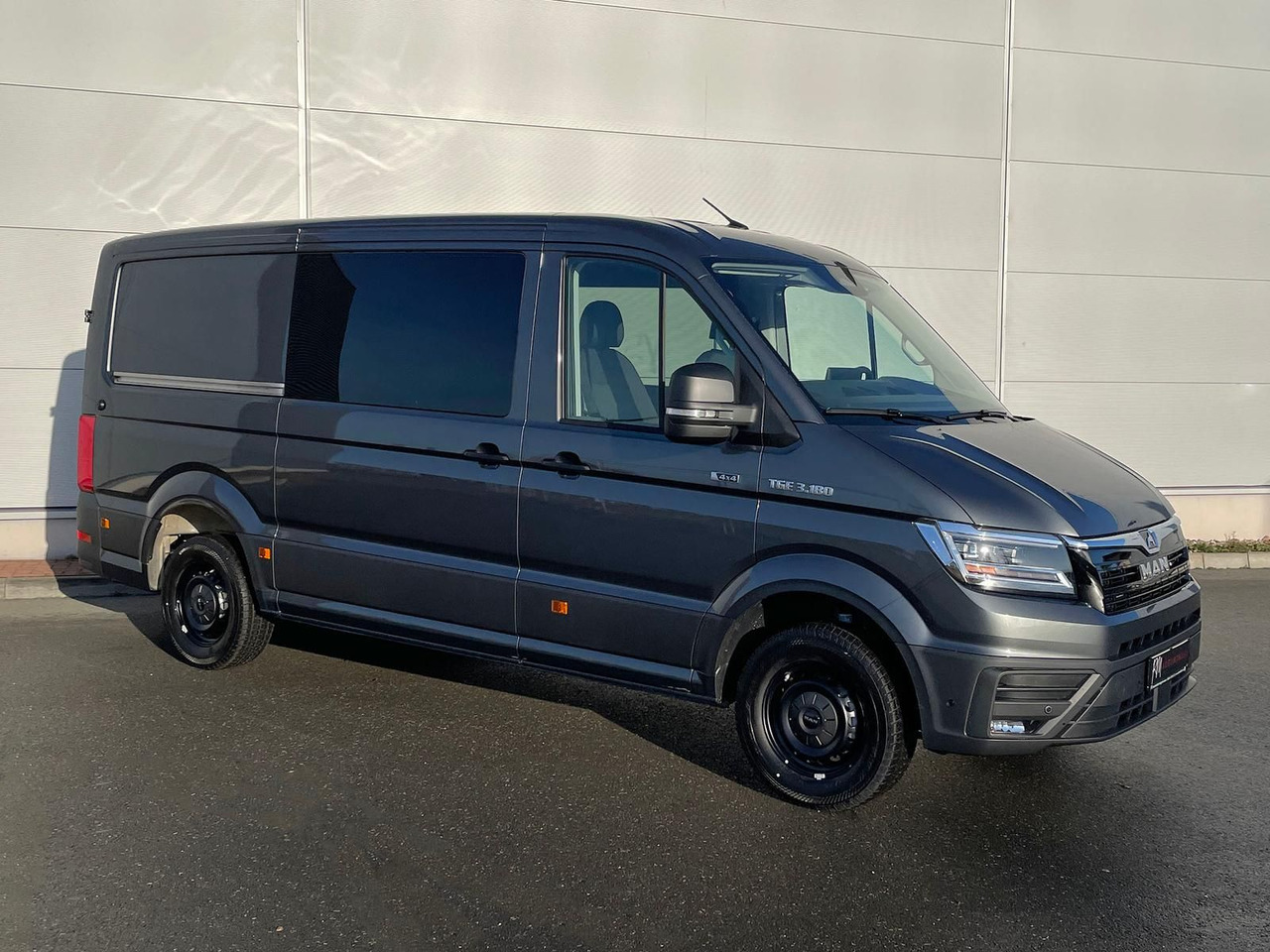 MAN TGE 3.180 L3H2 MIXTO 4x4 AUTOM ACC LED AHK DAB - Osobní auto: obrázek 2 MAN TGE 3.180 L3H2 MIXTO 4x4 AUTOM ACC LED AHK DAB - Osobní auto: obrázek 2