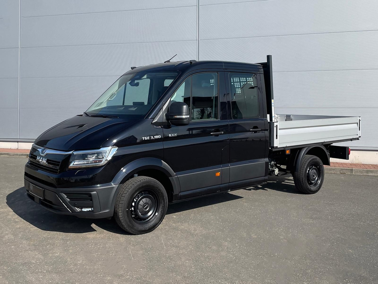 MAN TGE 3.180 Pritsche DOKA MR 4x4 ACC LED DIFF-SPER - Dodávka valník, Dodávka s dvojitou kabinou: obrázek 1 MAN TGE 3.180 Pritsche DOKA MR 4x4 ACC LED DIFF-SPER - Dodávka valník, Dodávka s dvojitou kabinou: obrázek 1