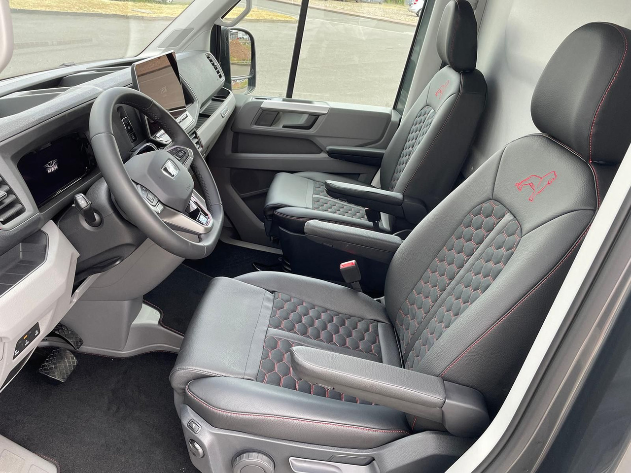 Osobní auto MAN TGE 3.200 L3H3 Kasten 4x4 Individual S ACC STHZ: obrázek 34