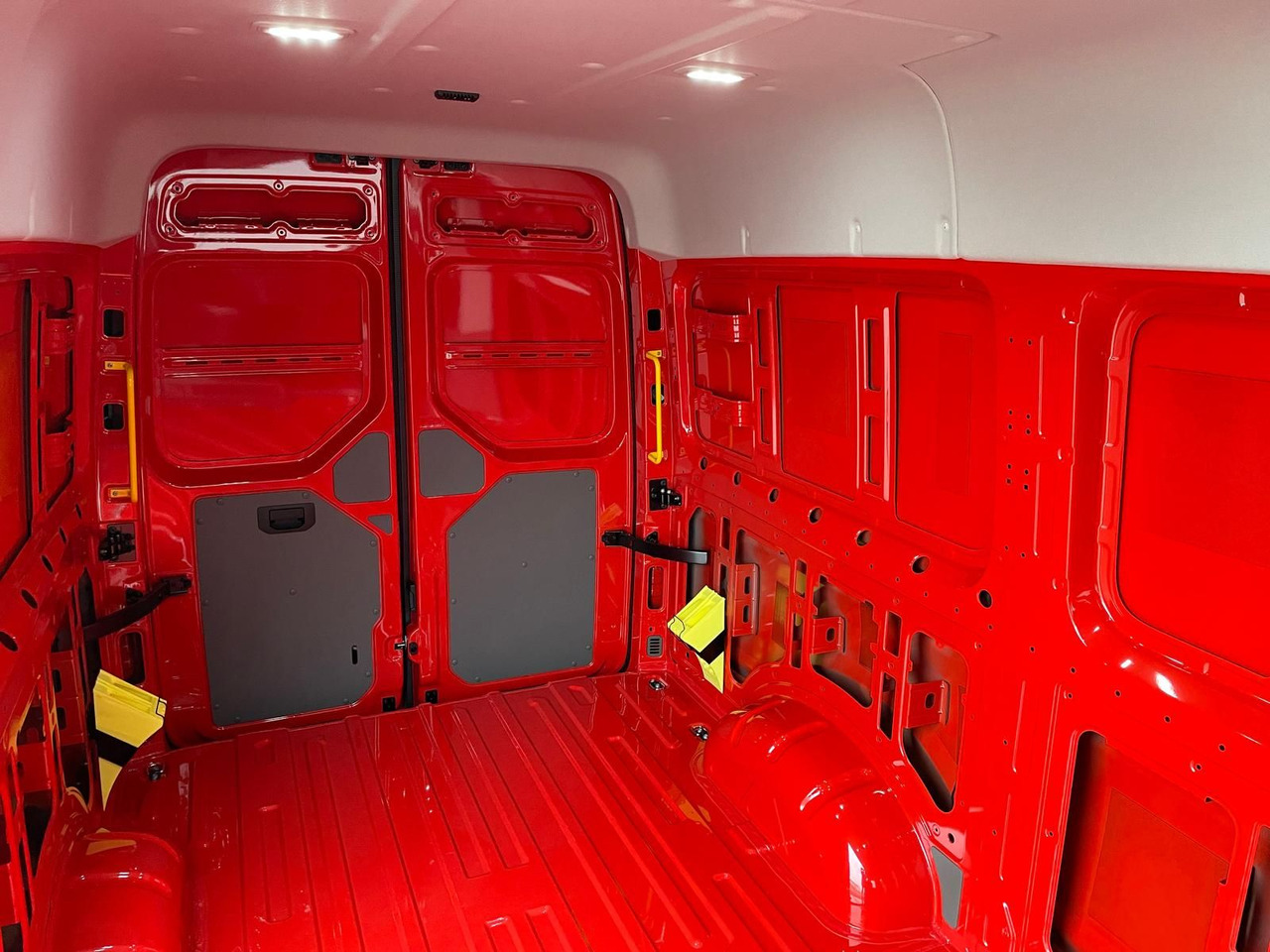 Furgon MAN TGE 4.160 L3H3 Kasten NAVI TEMP SITZH FEUERROT: obrázek 10