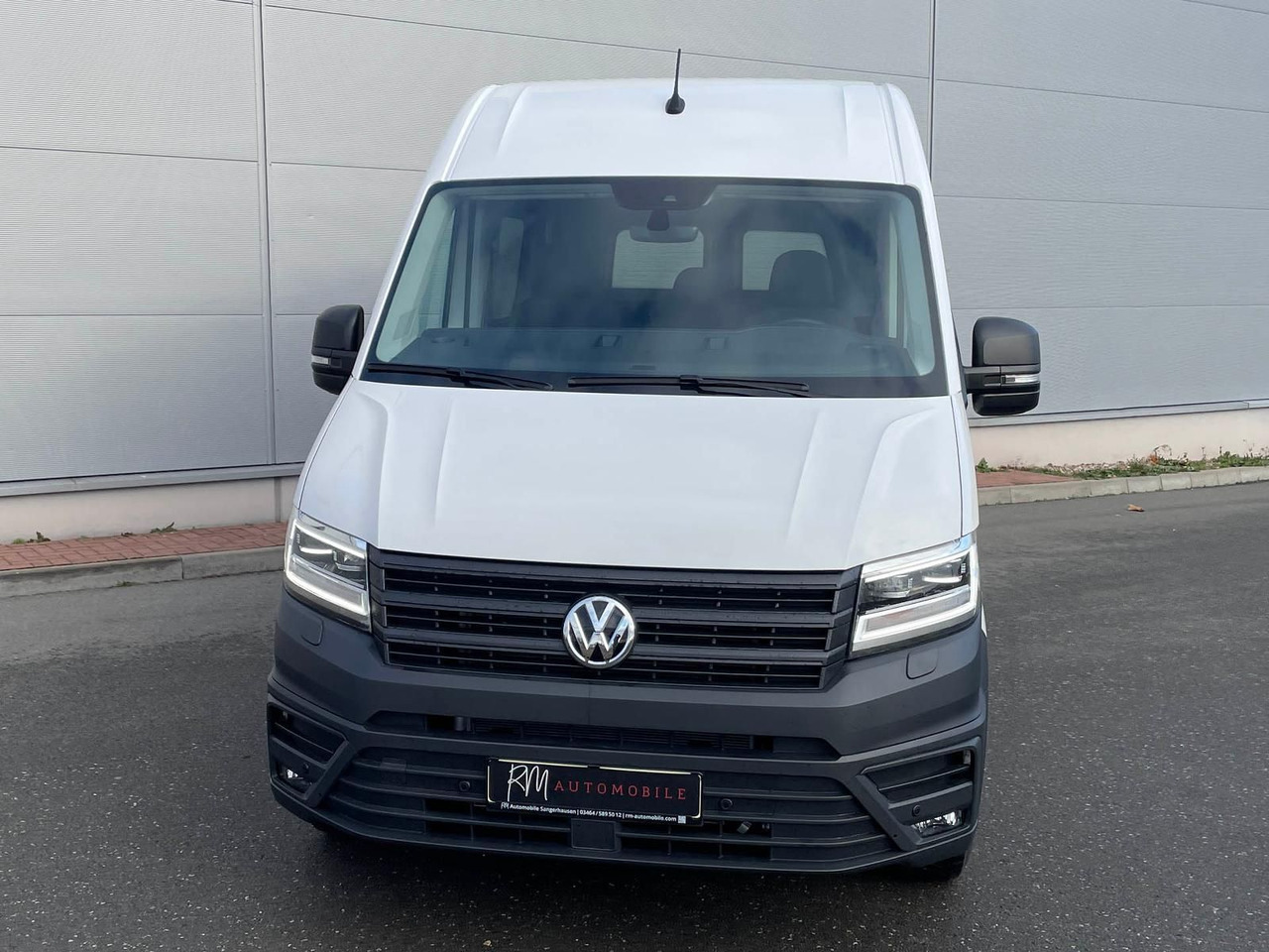 Volkswagen Crafter Kasten 35 L3H3 Autom. NAVI SITZHZ ACC - Furgon: obrázek 3 Volkswagen Crafter Kasten 35 L3H3 Autom. NAVI SITZHZ ACC - Furgon: obrázek 3