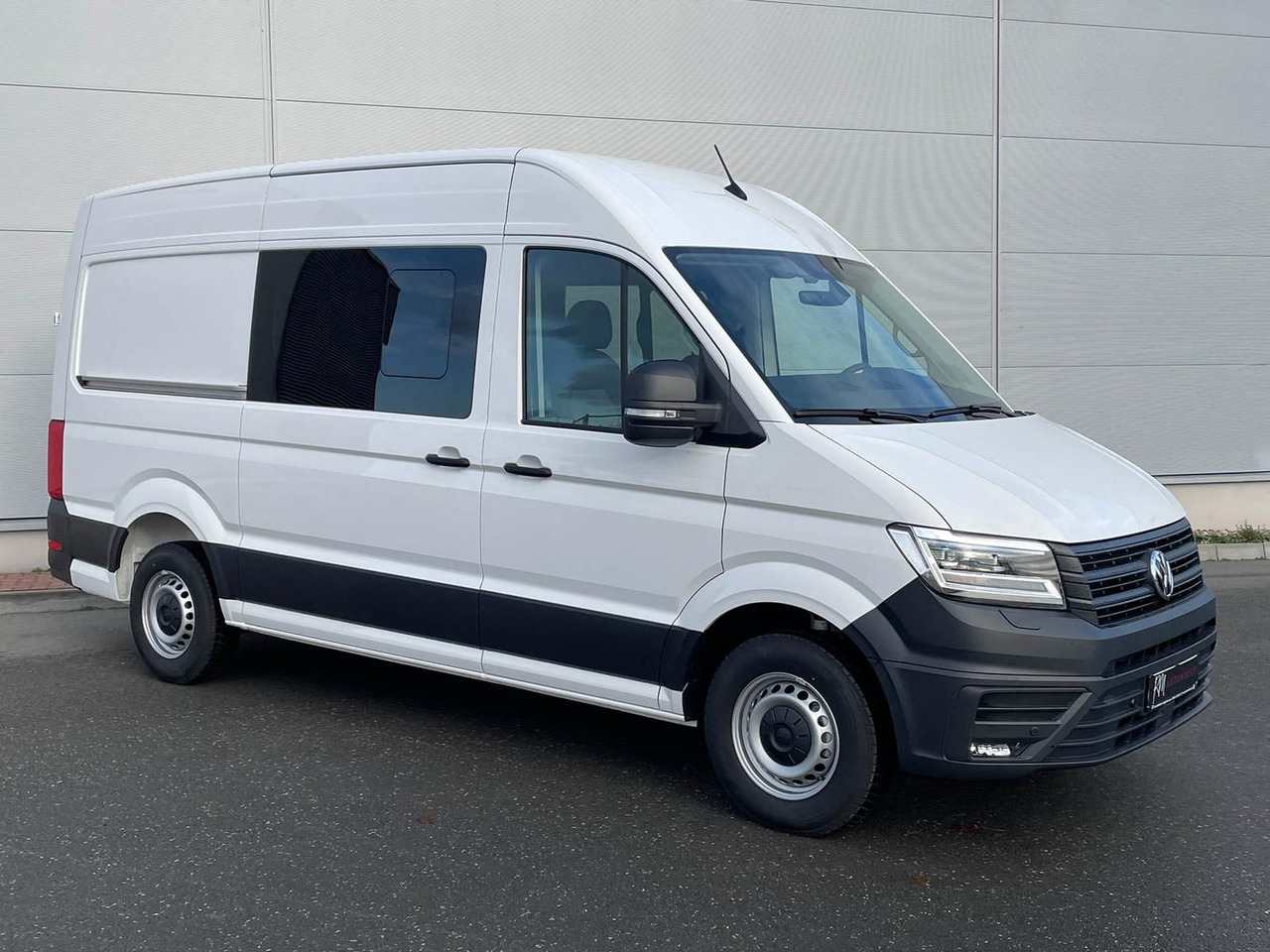 Volkswagen Crafter Kasten 35 L3H3 Autom. NAVI SITZHZ ACC - Mikrobus: obrázek 2 Volkswagen Crafter Kasten 35 L3H3 Autom. NAVI SITZHZ ACC - Mikrobus: obrázek 2