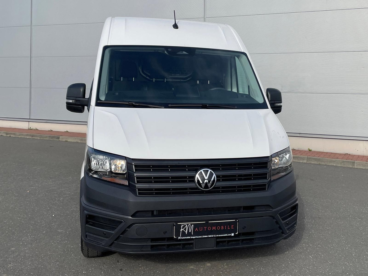 Volkswagen Crafter Kasten 35 L4H3 Autom. NAVI KAMERA KLIMA - Mikrobus: obrázek 3 Volkswagen Crafter Kasten 35 L4H3 Autom. NAVI KAMERA KLIMA - Mikrobus: obrázek 3