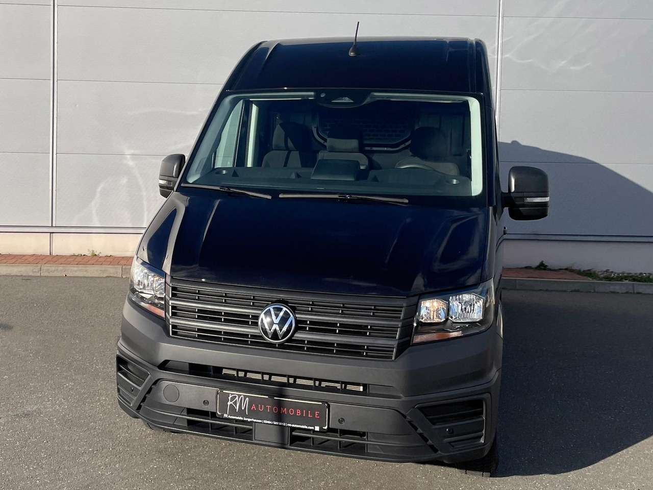 Volkswagen Crafter Kasten 35 L4H3 NAV SITZHZ AHK DAB KAMERA - Mikrobus: obrázek 3 Volkswagen Crafter Kasten 35 L4H3 NAV SITZHZ AHK DAB KAMERA - Mikrobus: obrázek 3