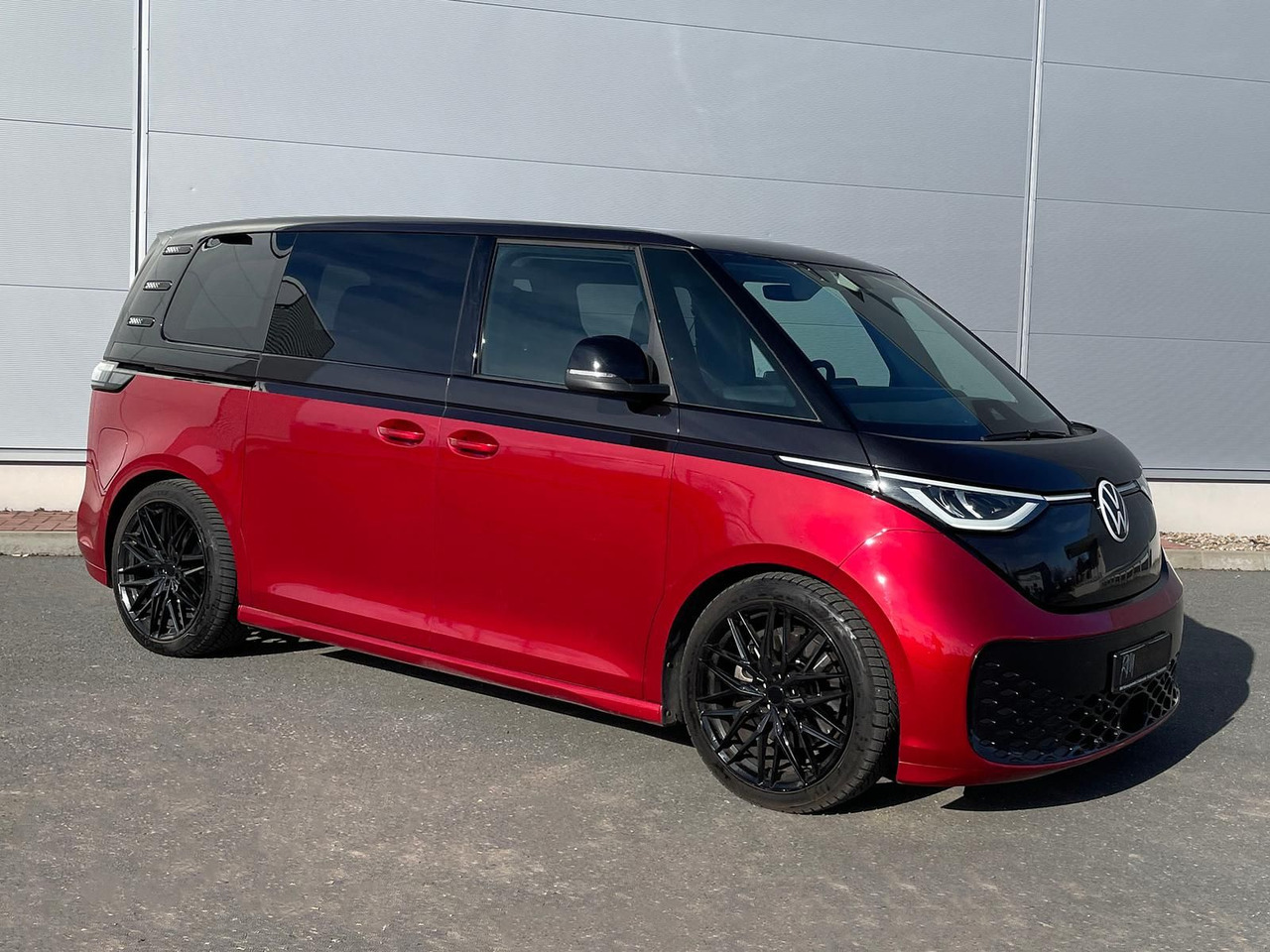 Volkswagen ID.Buzz KW Fahrwerk LM Felgen KLIMA PDC ACC DAB - Mikrobus, Elektrická dodávka: obrázek 1 Volkswagen ID.Buzz KW Fahrwerk LM Felgen KLIMA PDC ACC DAB - Mikrobus, Elektrická dodávka: obrázek 1