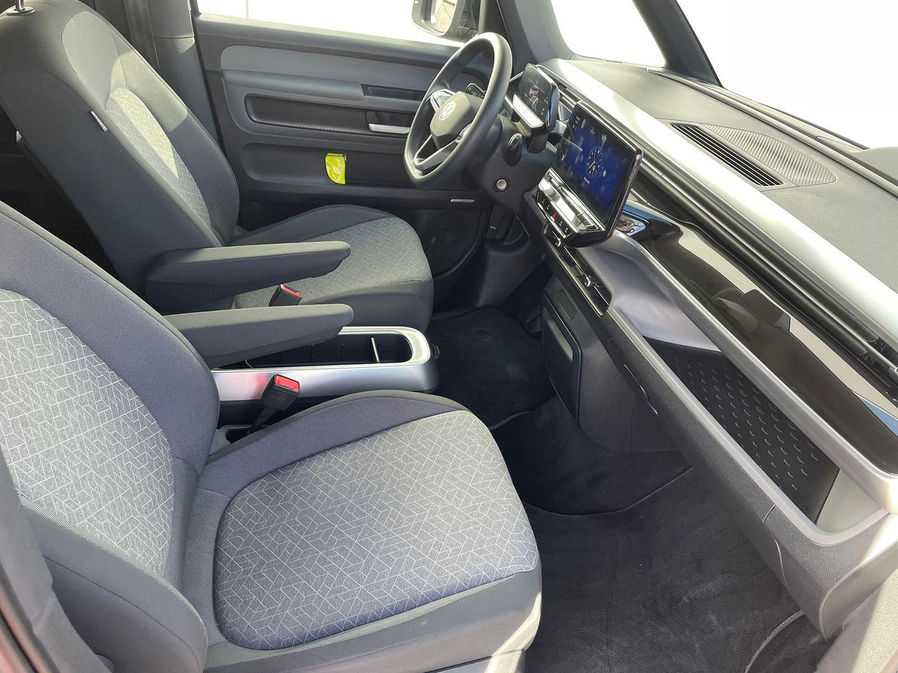 Mikrobus, Elektrická dodávka Volkswagen ID.Buzz KW Fahrwerk LM Felgen KLIMA PDC ACC DAB: obrázek 28