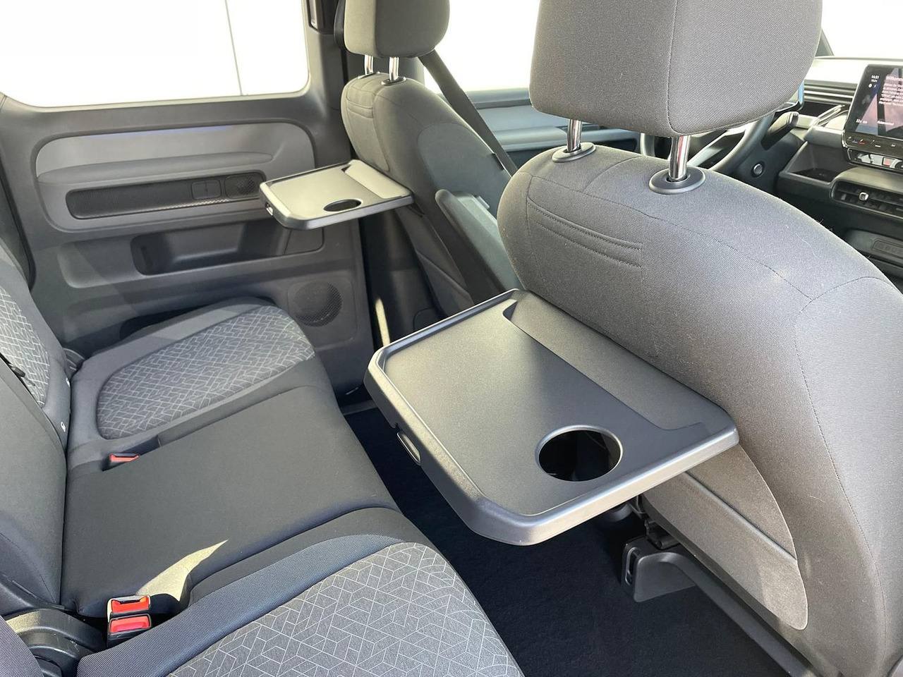 Mikrobus, Elektrická dodávka Volkswagen ID.Buzz KW Fahrwerk LM Felgen KLIMA PDC ACC DAB: obrázek 33