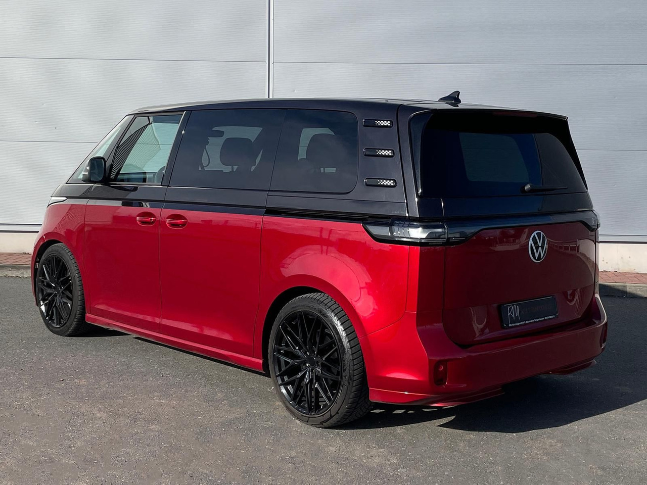 Mikrobus, Elektrická dodávka Volkswagen ID.Buzz KW Fahrwerk LM Felgen KLIMA PDC ACC DAB: obrázek 9