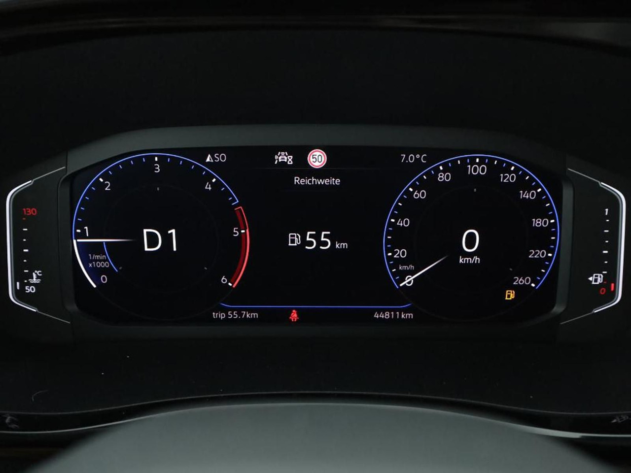 Volkswagen T6.1 Caravelle Comfortl LR 4M NAV el. Trittstufe - Mikrobus: obrázek 3 Volkswagen T6.1 Caravelle Comfortl LR 4M NAV el. Trittstufe - Mikrobus: obrázek 3