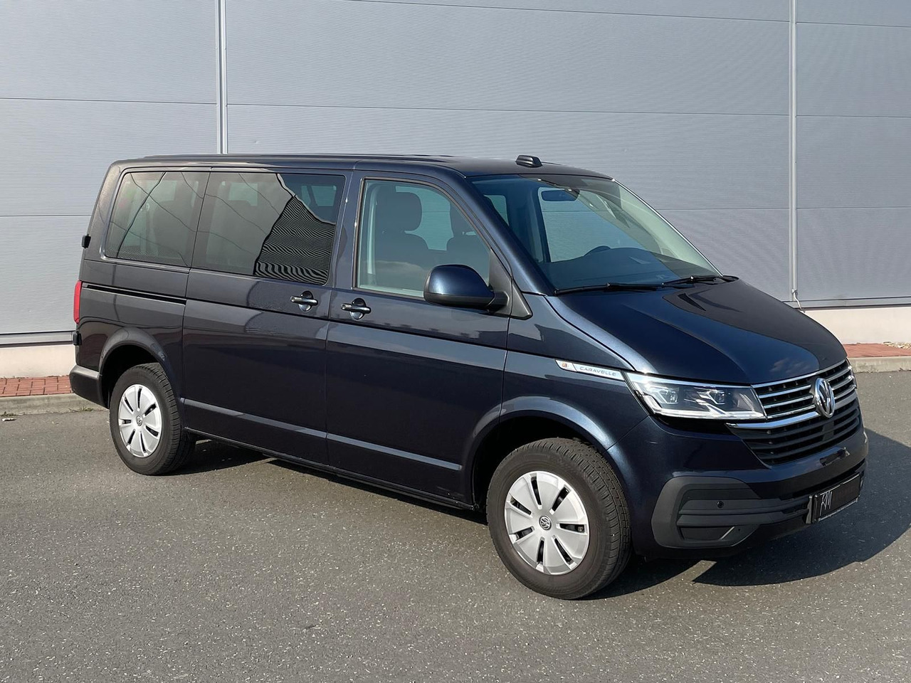 Volkswagen T6.1 Caravelle Comfortline NAV LED TEMP DAB PDC - Mikrobus: obrázek 2 Volkswagen T6.1 Caravelle Comfortline NAV LED TEMP DAB PDC - Mikrobus: obrázek 2