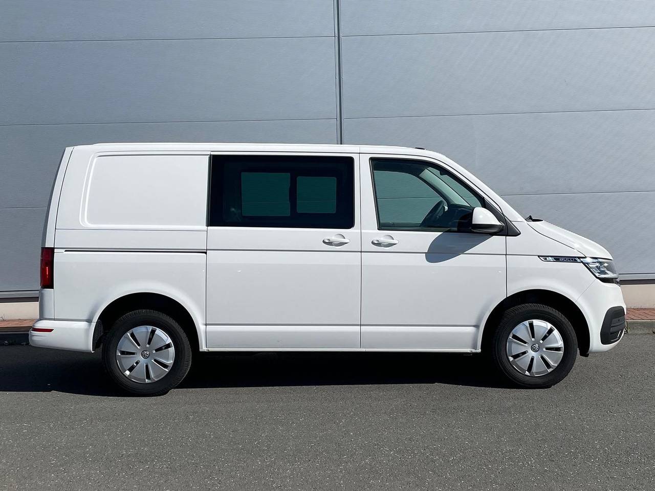 Volkswagen T6.1 Transporter Kasten 4M ACC PDC KAMERA STANDH - Furgon: obrázek 5 Volkswagen T6.1 Transporter Kasten 4M ACC PDC KAMERA STANDH - Furgon: obrázek 5