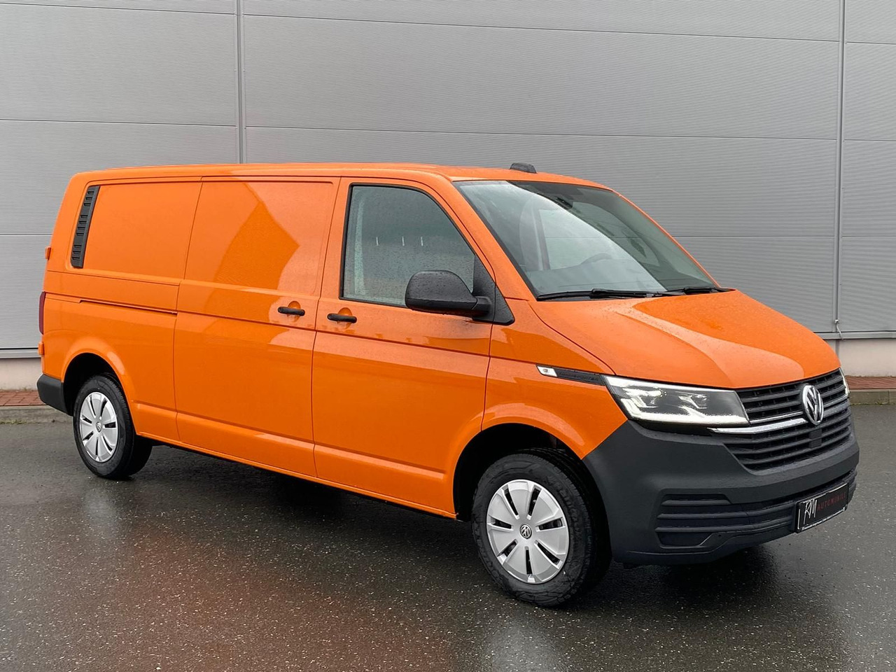 Volkswagen T6.1 Transporter Kasten lang LED PDC KLIMA SITZH - Furgon: obrázek 2 Volkswagen T6.1 Transporter Kasten lang LED PDC KLIMA SITZH - Furgon: obrázek 2