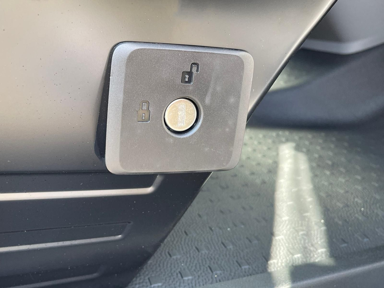 Nový Furgon, Dodávka s dvojitou kabinou Volkswagen T6.1 Transporter MIXTO lang 4M MFL LED TEMPOMAT: obrázek 29