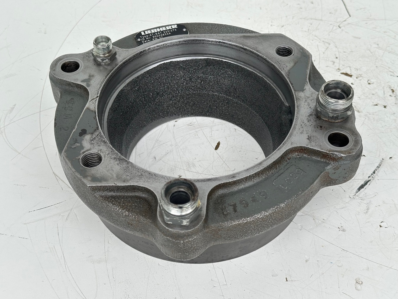 LIEBHERR Original Schwenkantrieb Typ: AT-SAT225/273,SAT225/229. ID-Nr.90003633A-ID-Nr.932151201-ID-Nr.932871301-ID-Nr.90003632-ID-Nr.970463801. A314,A316,A900,A904,R313,R317,R900,R904. #B13.20.90430# - Pohon otoče pro Rýpadlo: obrázek 5 LIEBHERR Original Schwenkantrieb Typ: AT-SAT225/273,SAT225/229. ID-Nr.90003633A-ID-Nr.932151201-ID-Nr.932871301-ID-Nr.90003632-ID-Nr.970463801. A314,A316,A900,A904,R313,R317,R900,R904. #B13.20.90430# - Pohon otoče pro Rýpadlo: obrázek 5