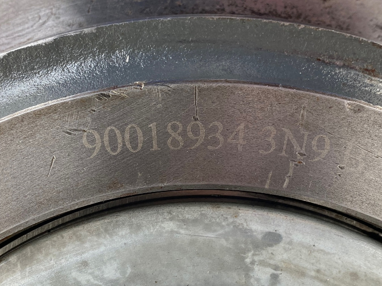 Převodovka pro Stavební technika Liebherr Abtriebswellengehäuse ID-Nr.90018934 mit Abtriebswelle ID-Nr.90204999. SAT275/260 - SAT275/261 - SAT275/266 - SAT275/289. #1788#1730#: obrázek 19 Převodovka pro Stavební technika Liebherr Abtriebswellengehäuse ID-Nr.90018934 mit Abtriebswelle ID-Nr.90204999. SAT275/260 - SAT275/261 - SAT275/266 - SAT275/289. #1788#1730#: obrázek 19