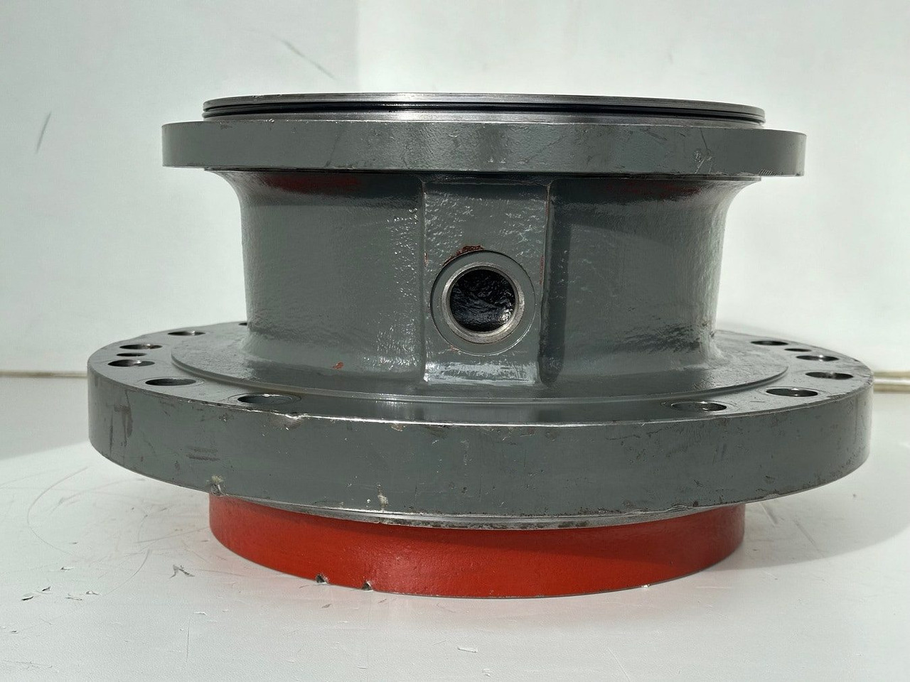 Liebherr Abtriebswellengehäuse ID-Nr.90208566 - Liebherr Kegelrollenlager ID-Nr.761001903. LH40, LH50, R926, R928, R930. #90208566.01342# - Pohon otoče pro Stavební technika: obrázek 1 Liebherr Abtriebswellengehäuse ID-Nr.90208566 - Liebherr Kegelrollenlager ID-Nr.761001903. LH40, LH50, R926, R928, R930. #90208566.01342# - Pohon otoče pro Stavební technika: obrázek 1