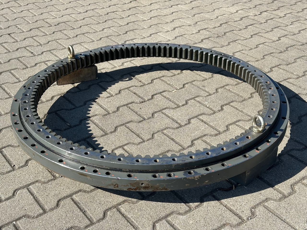 Liebherr Drehkranz - Kugeldrehverbindung Typ:KUD34VJ009-000. ID-Nr.90213287. R914RAIL,R914COMP,R914K-S,R914K-STD,R918LC,R918NLC,R918XLC,R920K-LC,R920K-NLC. #90213287.21155# - Ložisko otoče pro Stavební technika: obrázek 2 Liebherr Drehkranz - Kugeldrehverbindung Typ:KUD34VJ009-000. ID-Nr.90213287. R914RAIL,R914COMP,R914K-S,R914K-STD,R918LC,R918NLC,R918XLC,R920K-LC,R920K-NLC. #90213287.21155# - Ložisko otoče pro Stavební technika: obrázek 2