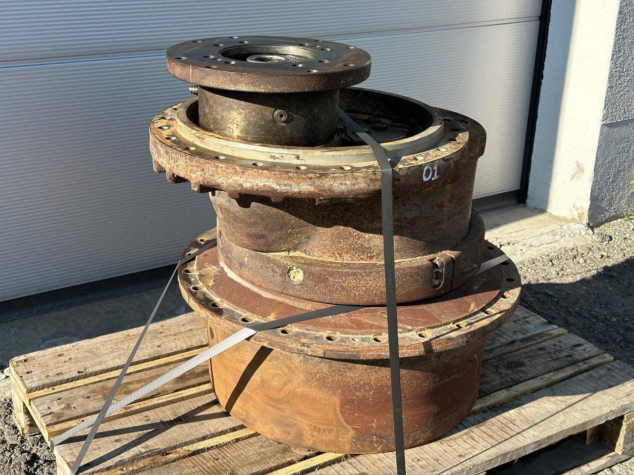 Liebherr Fahrantrieb FAT450E510. ID-Nr.970351501 - ID-Nr.90025195 - ID-Nr.90203584. LR634-992, LU755D-999, O634-992, PR734-4L-1481,PR734-4XL-1659. #10739.01# - Koncový převod pro Buldozer: obrázek 4 Liebherr Fahrantrieb FAT450E510. ID-Nr.970351501 - ID-Nr.90025195 - ID-Nr.90203584. LR634-992, LU755D-999, O634-992, PR734-4L-1481,PR734-4XL-1659. #10739.01# - Koncový převod pro Buldozer: obrázek 4