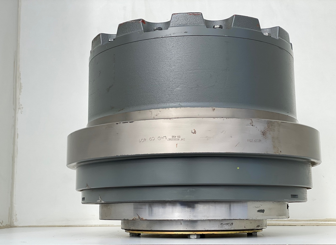 Liebherr Fahrantrieb FAT450P123, ID-Nr.90202516 - ID-Nr.90202517. LOS954, R940, R946, R950, R954, R956. #159-04# - Koncový převod pro Pásové rýpadlo: obrázek 4 Liebherr Fahrantrieb FAT450P123, ID-Nr.90202516 - ID-Nr.90202517. LOS954, R940, R946, R950, R954, R956. #159-04# - Koncový převod pro Pásové rýpadlo: obrázek 4