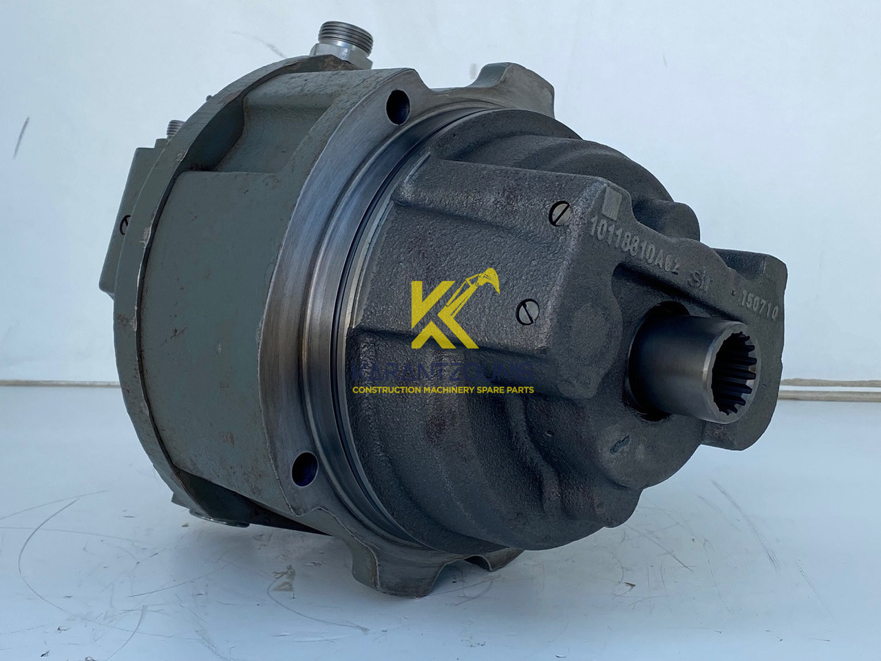 Liebherr Hydraulikeinbaumotor CMVE O 108. ID-Nr.10118562 - ID-Nr.10132610 - ID-Nr.10129048. LOS1916, LOS916, LOS926, R906, R916, R918, R920, R922, R924, R926COMP, R926, R936. #27979# - Hydraulický motor pro Pásové rýpadlo: obrázek 4 Liebherr Hydraulikeinbaumotor CMVE O 108. ID-Nr.10118562 - ID-Nr.10132610 - ID-Nr.10129048. LOS1916, LOS916, LOS926, R906, R916, R918, R920, R922, R924, R926COMP, R926, R936. #27979# - Hydraulický motor pro Pásové rýpadlo: obrázek 4