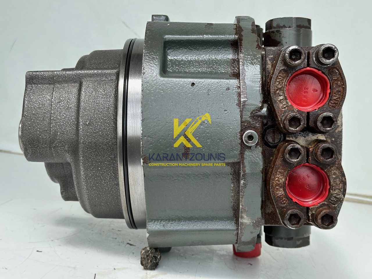 Liebherr Hydraulikeinbaumotor CMVE O 108. ID-Nr.10118562 - ID-Nr.10132610 - ID-Nr.10129048. LOS1916, LOS916, LOS926, R906, R916, R918, R920, R922, R924, R926COMP, R926, R936. #28314# - Hydraulický motor pro Stavební technika: obrázek 5 Liebherr Hydraulikeinbaumotor CMVE O 108. ID-Nr.10118562 - ID-Nr.10132610 - ID-Nr.10129048. LOS1916, LOS916, LOS926, R906, R916, R918, R920, R922, R924, R926COMP, R926, R936. #28314# - Hydraulický motor pro Stavební technika: obrázek 5