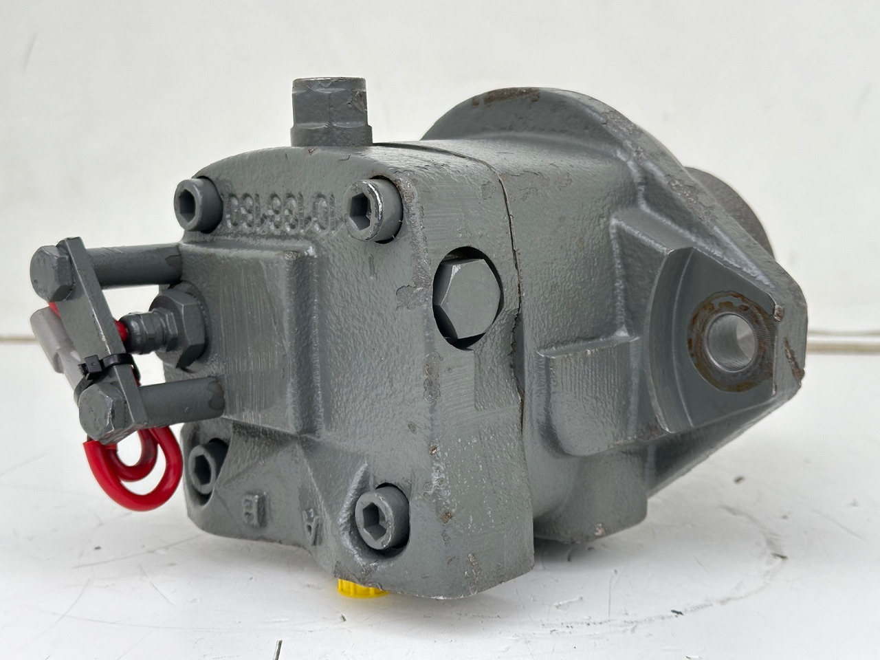 Hydraulický motor pro Stavební technika Liebherr Hydraulikeinbaumotor FMF045, ID-Nr.10132702.  A924, LH30C, LH30M, LH35M, LH35MT, LH40C, LH40CP, LH40M, LH40MP, LH50CHR, LH50M, LH50MHR, LH50MT.  #23.12.01058#: obrázek 11