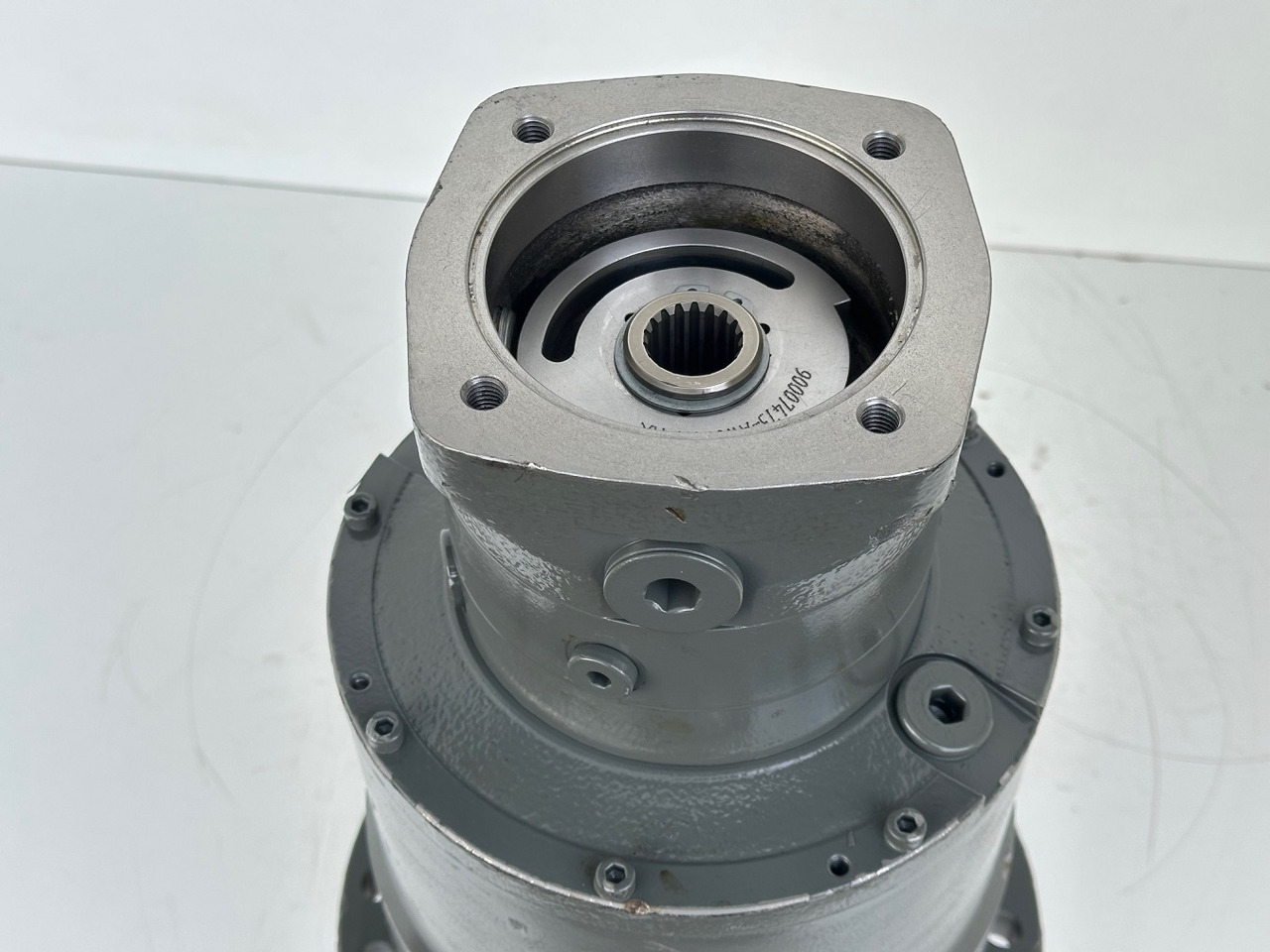 Liebherr Liebherr Drehwerkantrieb Typ:DAT200/1455 mit ID-Nr.13763178 - ID-Nr.13777972. #13763178.545-01211# - Pohon otoče pro Autojeřáb: obrázek 4 Liebherr Liebherr Drehwerkantrieb Typ:DAT200/1455 mit ID-Nr.13763178 - ID-Nr.13777972. #13763178.545-01211# - Pohon otoče pro Autojeřáb: obrázek 4