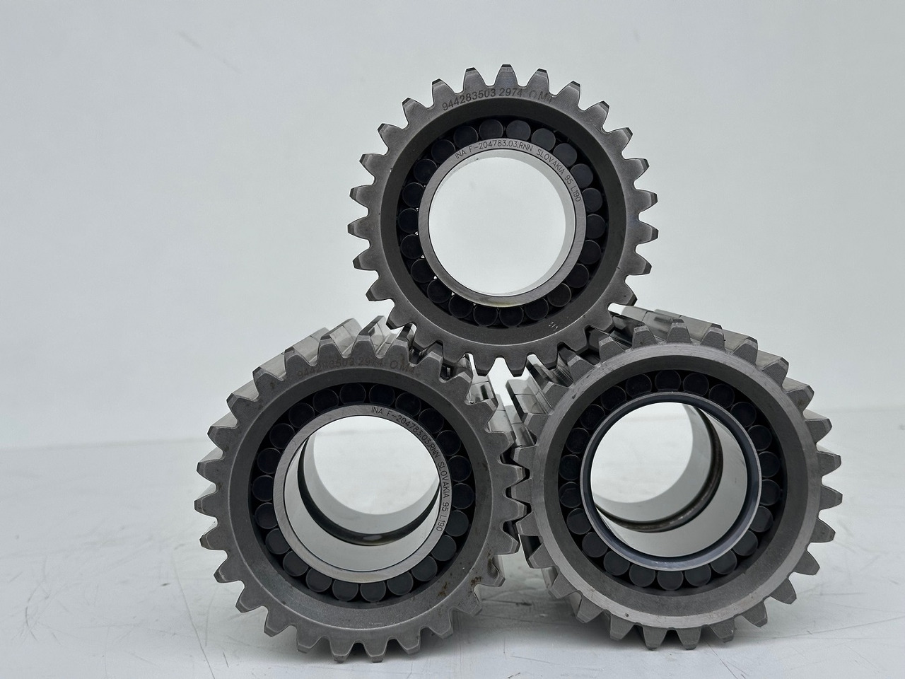 Liebherr Planetenrad ID-Nr.9442834-ID-Nr.944283403. FAT350-FAT350P022-FAT350P032-FAT350P059-FAT350P062-FAT350P068-FAT350P079. LH22,R313,R317,R900,R902,R904,R912,R914,R922,R924. #944283503.27.12.02# - Koncový převod pro Stavební technika: obrázek 4 Liebherr Planetenrad ID-Nr.9442834-ID-Nr.944283403. FAT350-FAT350P022-FAT350P032-FAT350P059-FAT350P062-FAT350P068-FAT350P079. LH22,R313,R317,R900,R902,R904,R912,R914,R922,R924. #944283503.27.12.02# - Koncový převod pro Stavební technika: obrázek 4