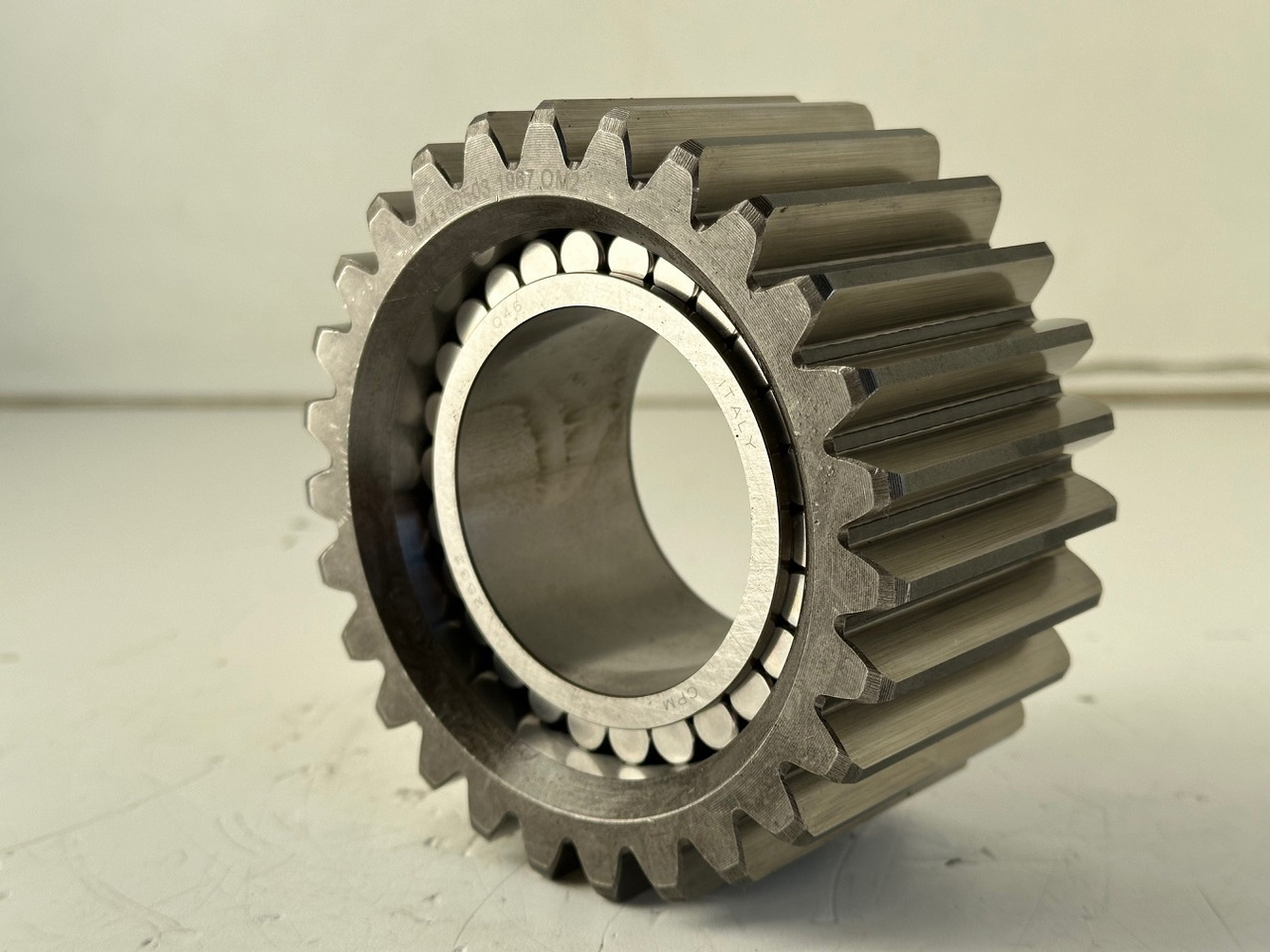 Liebherr Planetenrad ID-Nr.9443004 - ID-Nr.944300403. FAT400-FAT400/018-FAT400P018-FAT400P063-FAT400P073-FAT400P092. R934 IND,R906,R914,R916,R922,R924,R932,R934,R936,R942,R944. #944300503.02# - Koncový převod pro Rýpadlo: obrázek 1 Liebherr Planetenrad ID-Nr.9443004 - ID-Nr.944300403. FAT400-FAT400/018-FAT400P018-FAT400P063-FAT400P073-FAT400P092. R934 IND,R906,R914,R916,R922,R924,R932,R934,R936,R942,R944. #944300503.02# - Koncový převod pro Rýpadlo: obrázek 1