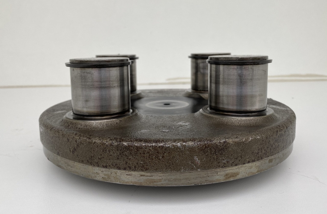 Liebherr Planetenträger ID-Nr.944306303 - ID-Nr.9443063. A924,A928,A932,A934,LH30,LH35,R906,R916,R922,R924,R926,R932,R934,R944 T. #4603# - Pohon otoče pro Stavební technika: obrázek 5 Liebherr Planetenträger ID-Nr.944306303 - ID-Nr.9443063. A924,A928,A932,A934,LH30,LH35,R906,R916,R922,R924,R926,R932,R934,R944 T. #4603# - Pohon otoče pro Stavební technika: obrázek 5