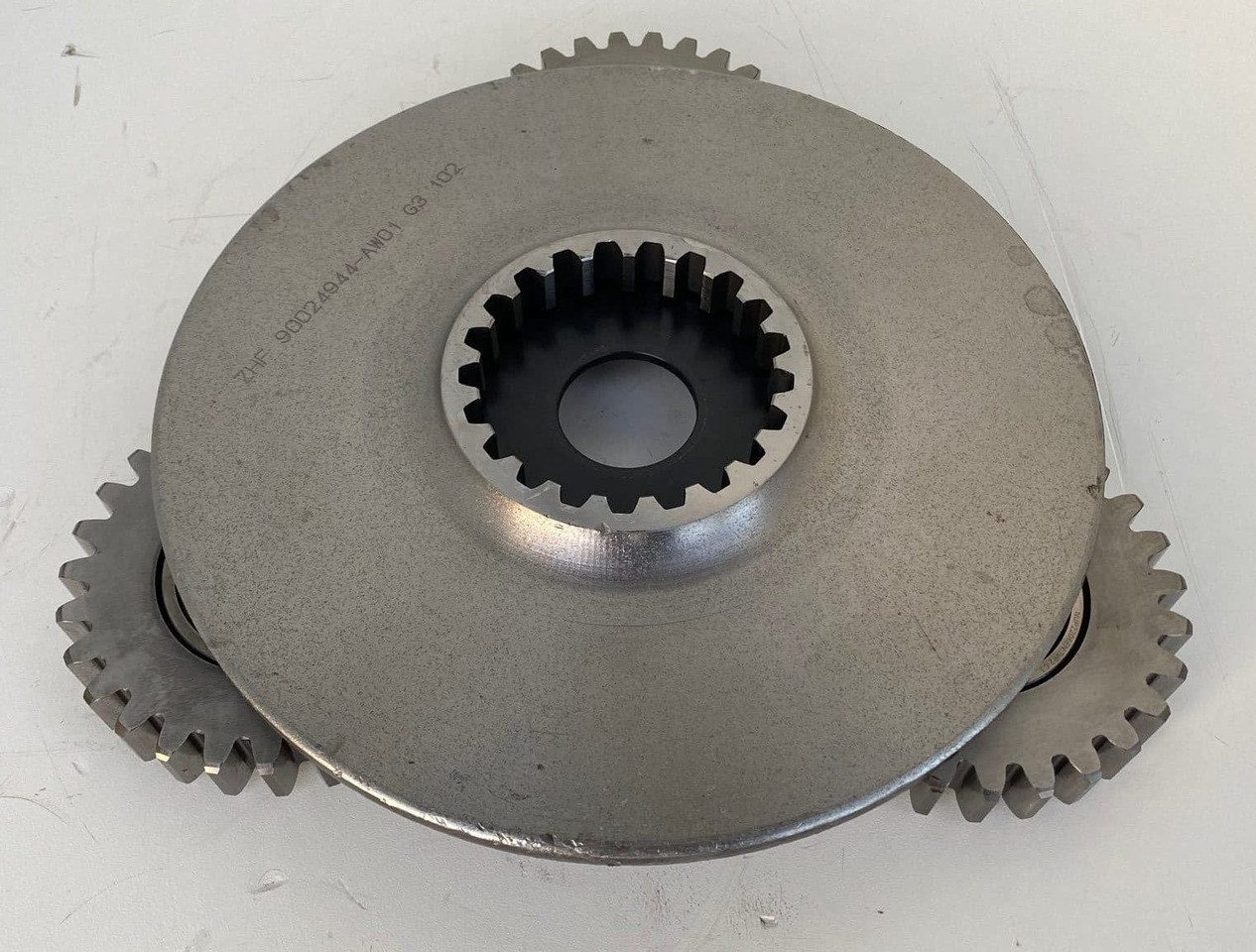 Liebherr Planetenträger and Planetenrad ID-Nr.90024944 - ID-Nr.90024946. FAT400P112, FAT400P139. - Koncový převod pro Pásové rýpadlo: obrázek 5 Liebherr Planetenträger and Planetenrad ID-Nr.90024944 - ID-Nr.90024946. FAT400P112, FAT400P139. - Koncový převod pro Pásové rýpadlo: obrázek 5