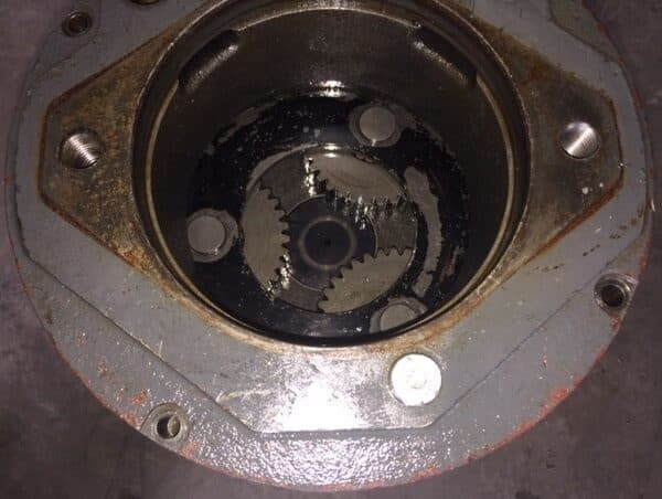 Liebherr Schwenkantrieb SAT250/278, ID-Nr.90017772 - ID-Nr.90017774 - ID-Nr.90209641. - Pohon otoče pro Pásové rýpadlo: obrázek 4 Liebherr Schwenkantrieb SAT250/278, ID-Nr.90017772 - ID-Nr.90017774 - ID-Nr.90209641. - Pohon otoče pro Pásové rýpadlo: obrázek 4