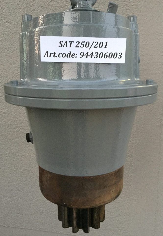 Liebherr Schwenkantrieb Typ: SAT250/201. ID-Nr.9441540-ID-Nr.9442325-ID-Nr.9443060. R912, R922, R932. - Převodovka pro Rýpadlo: obrázek 2 Liebherr Schwenkantrieb Typ: SAT250/201. ID-Nr.9441540-ID-Nr.9442325-ID-Nr.9443060. R912, R922, R932. - Převodovka pro Rýpadlo: obrázek 2