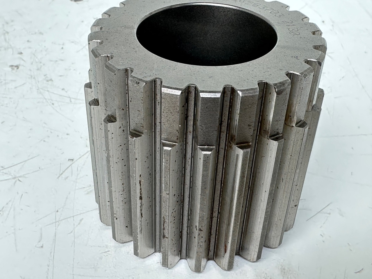 Liebherr Sonnenrad ID-Nr.9442837. FAT350 - FAT350P022 - FAT350P032 - FAT350P059 - FAT350P062 - FAT350P068 - FAT350P079. LH22, LOS103, ER912, LOS914, LOS924 COMP, R313, R317, R900, R902, R904, R912, - Převodovka pro Pásové rýpadlo: obrázek 3 Liebherr Sonnenrad ID-Nr.9442837. FAT350 - FAT350P022 - FAT350P032 - FAT350P059 - FAT350P062 - FAT350P068 - FAT350P079. LH22, LOS103, ER912, LOS914, LOS924 COMP, R313, R317, R900, R902, R904, R912, - Převodovka pro Pásové rýpadlo: obrázek 3