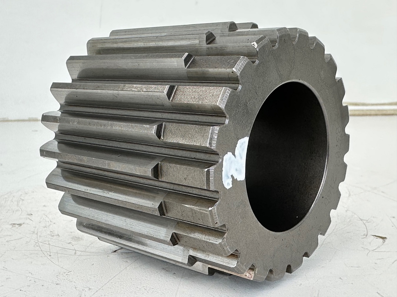 Liebherr Sonnenrad ID-Nr.9442837. FAT350 - FAT350P022 - FAT350P032 - FAT350P059 - FAT350P062 - FAT350P068 - FAT350P079. LH22, LOS103, ER912, LOS914, LOS924 COMP, R313, R317, R900, R902, R904, R912, - Koncový převod pro Pásové rýpadlo: obrázek 4 Liebherr Sonnenrad ID-Nr.9442837. FAT350 - FAT350P022 - FAT350P032 - FAT350P059 - FAT350P062 - FAT350P068 - FAT350P079. LH22, LOS103, ER912, LOS914, LOS924 COMP, R313, R317, R900, R902, R904, R912, - Koncový převod pro Pásové rýpadlo: obrázek 4