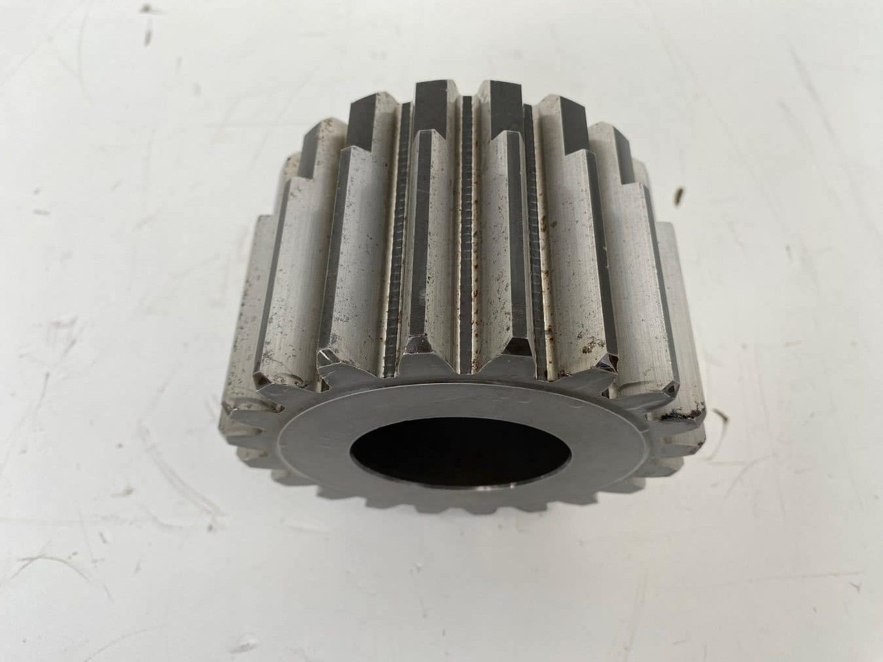 Liebherr Sonnenrad ID-Nr.9443784 - ID-Nr.944378403. FAT550, FAT550P046. - Koncový převod pro Pásové rýpadlo: obrázek 4 Liebherr Sonnenrad ID-Nr.9443784 - ID-Nr.944378403. FAT550, FAT550P046. - Koncový převod pro Pásové rýpadlo: obrázek 4