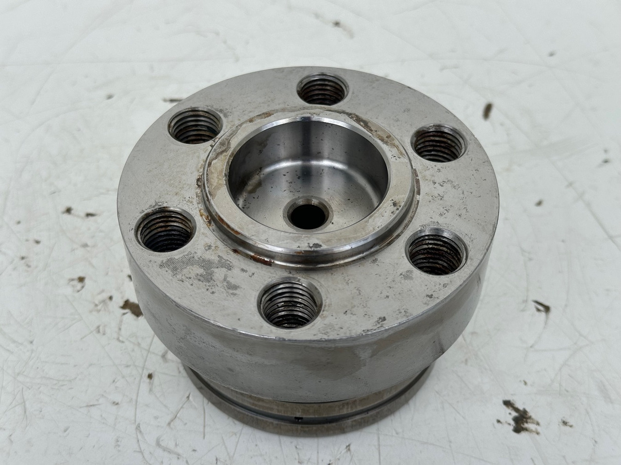 Liebherr Zapfenflansch ID-Nr.90012819 mit Pendelrollenlager ID-Nr.746110501. FAT400G546, FAT400F560-2H00, FAT400F432-2H00. LR626-1327, PR71605LGP1823, PR716LGP-1423. PR716XL-1422. #90012819.28.09# - Koncový převod pro Buldozer: obrázek 2 Liebherr Zapfenflansch ID-Nr.90012819 mit Pendelrollenlager ID-Nr.746110501. FAT400G546, FAT400F560-2H00, FAT400F432-2H00. LR626-1327, PR71605LGP1823, PR716LGP-1423. PR716XL-1422. #90012819.28.09# - Koncový převod pro Buldozer: obrázek 2