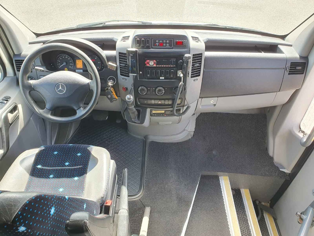 Minibus, Mikrobus MERCEDES SPRINTER ALTAS 516CDI: obrázek 7