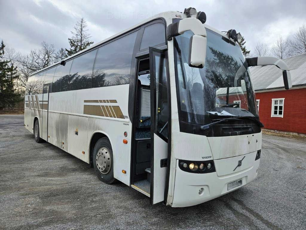 VOLVO Carrus 9700H B12M - Turistický autobus: obrázek 1 VOLVO Carrus 9700H B12M - Turistický autobus: obrázek 1